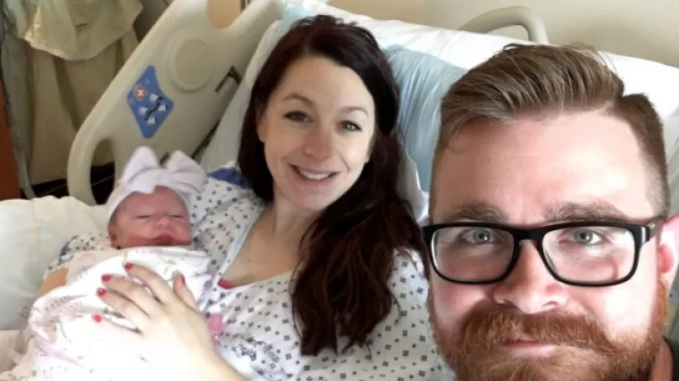 Pokemon manija ponovno zavladala svijetom: Dok mu je žena rađala, on je lovio Pokemone