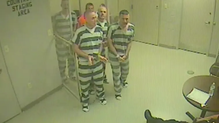 Zatvorenici pobjegli iz ćelije, a ono &scaron;to su potom učinili odu&scaron;evilo je cijeli svijet