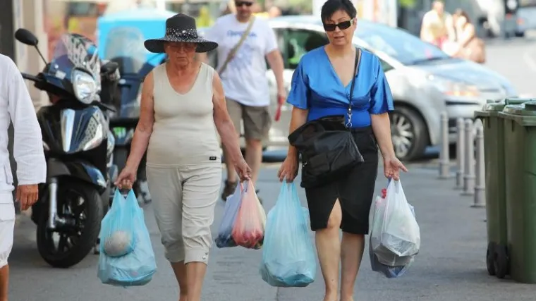 Hrvati ih potro&scaron;e oko 400 na godinu, a Europa nam to brani