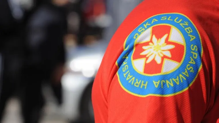 HGSS spasio mladi par koji je zaglavio na Biokovu: nepripremljeni krenuli na vrh Vošac