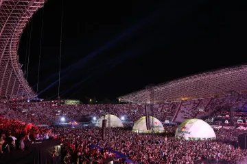 NAJVEĆI PARTY U EUROPI: Pogledajte kako je sinoć bilo na Ultri, polugole ljepotice okupirale su Poljud