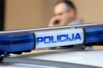U teškom sudaru na Istarskom ipsilonu poginula jedna osoba, a ozlijeđeno dvoje djece