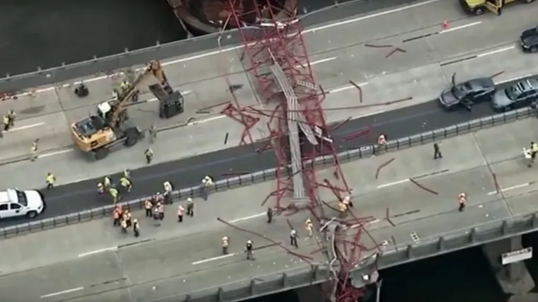 Ima ozlijeđenih, promet potpuno paraliziran