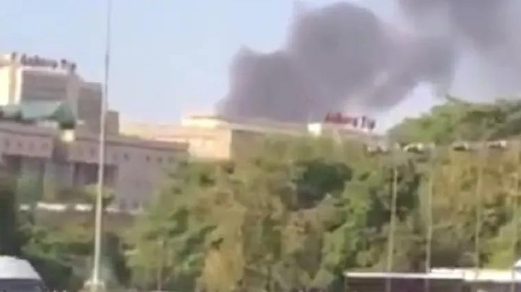 Gori stambena zgrada, dru&scaron;tvenim mrežama se &scaron;ire videosnimke