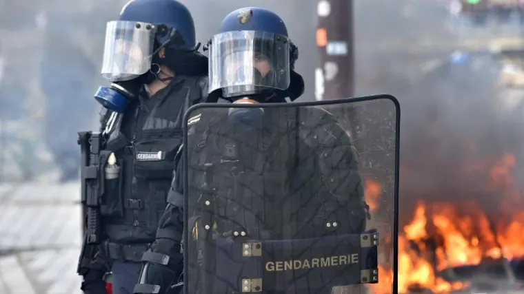 Francuski premijer potvrdio da je uhićeni terorist planirao napad na Euru