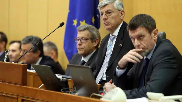 Raspu&scaron;teni Hrvatski sabor raspisao natječaj za devet radnih mjesta na neodređeno vrijeme