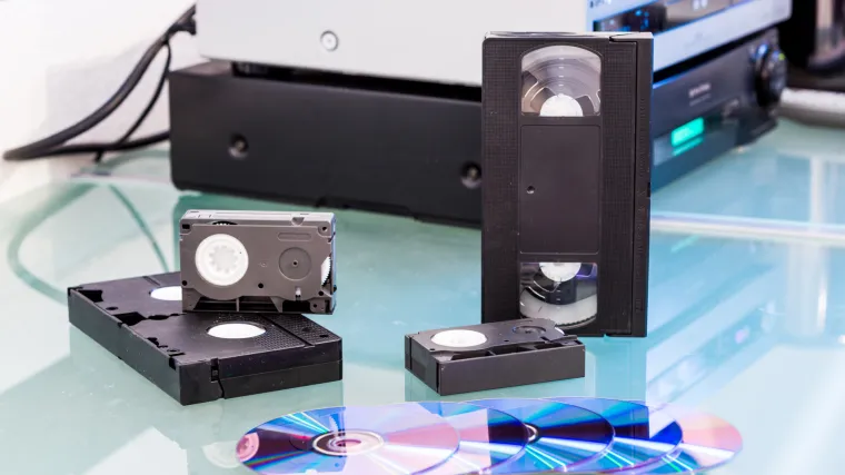 I posljednji proizvođač prestao raditi videorekordere, knjižnice za uspomenu žele kasete na svojim policama