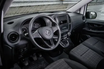 SJAJNO DOSTAVNO VOZILO: Mercedes Vito 111 CDI Furgon