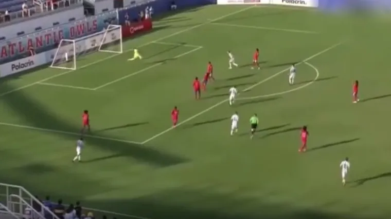 Potomak legendarnog nogometaša zabio pogodak za pamćenje
