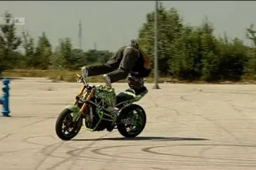 Višestruko nagrađivani moto kaskader iz Kutine oduzima dah: izvodi trikove ravne onima iz holivudskih filmova