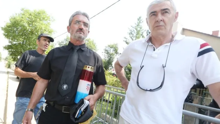 OBILJEŽAVANJE DANA ANTIFAŠISTIČKOG USTANKA: Prosvjednici ometali proslavu u Srbu