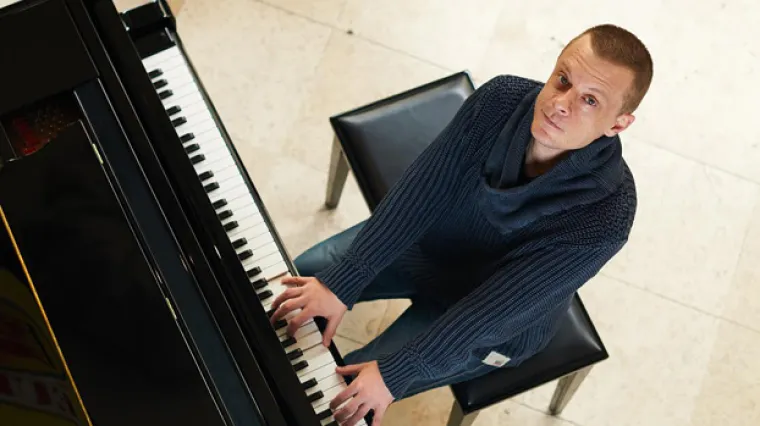 Matija Dedić: 'Smatram privilegijom ne ovisiti o hitovima, prodanim kartama i pogledima na YouTubeu'