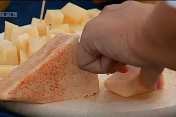 Toliko specijaliteta na jednom mjestu: omastili smo brk na paškom Sajmu otočkih proizvoda