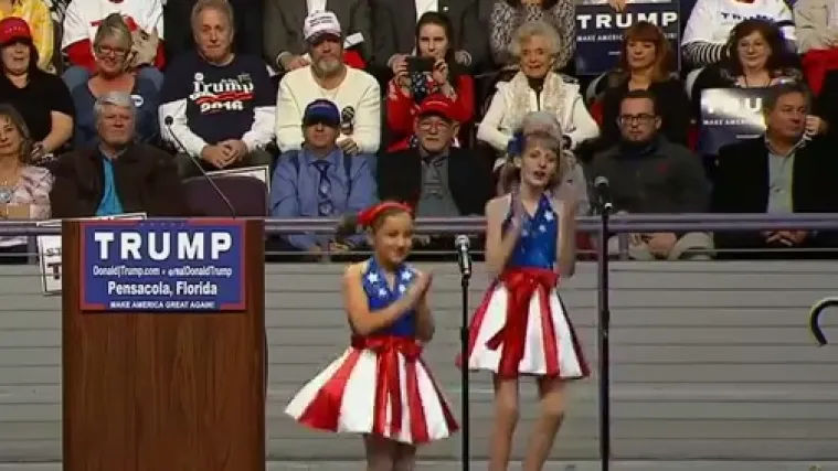 Novi problemi za Trumpa: tuže ga i djevojčice koje nastupaju na njegovim skupovima