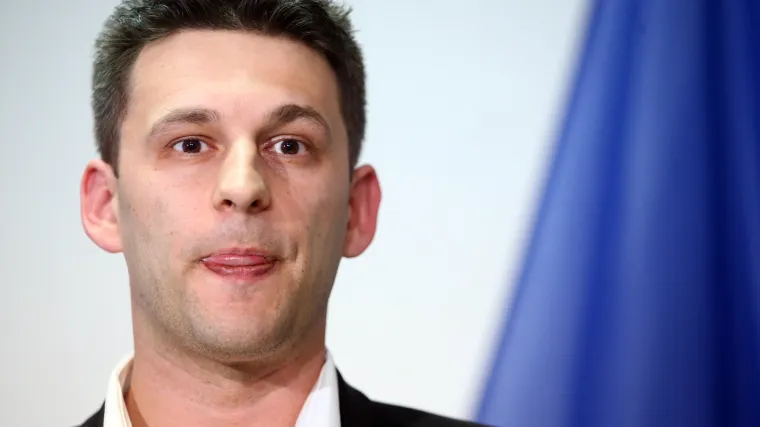 Božo Petrov: 'SDP i HDZ koriste na&scaron;e tvrtke kao bankomat za izvlačenje novca'