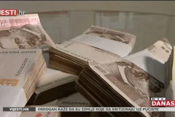 Prazni novčanici dijela profesora: zbog nejasnih pravila i ovrhe, ostali bez regresa