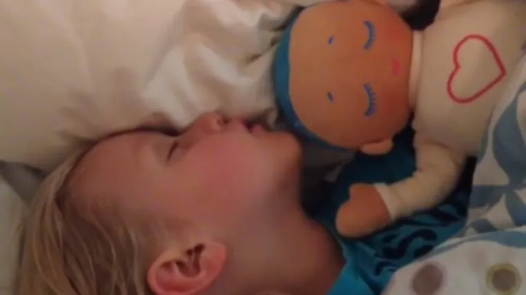 Roditelji plaćaju bogatstvo za ovu lutku, razlog je vrlo jednostavan