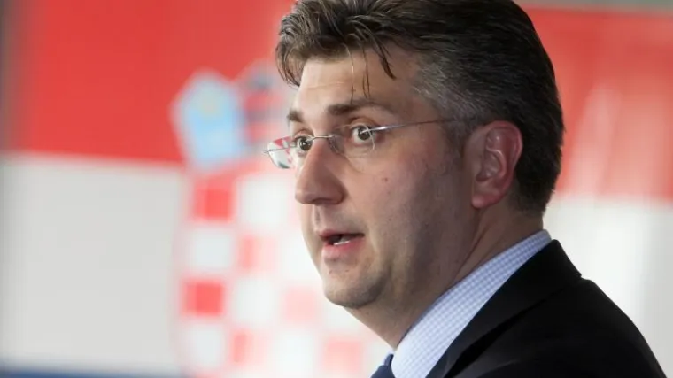 Plenković: 'Ne može Srbija stvarati pravnu nesigurnost hrvatskim državljanima, a osobito braniteljima'