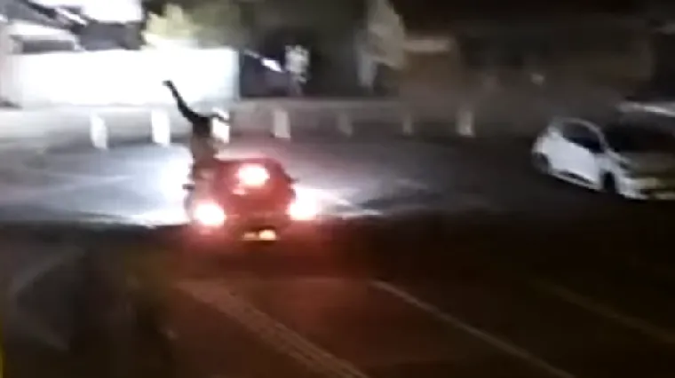 Dvaput se namjerno zaletio automobilom u čovjeka i odbacio ga uvis