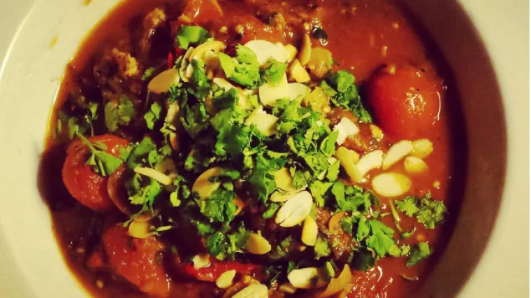 Brzinski ručak: Fino varivo od piletine, patlidžana i rajčica