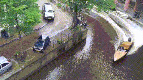 Pazi u zavojima, čovječe!