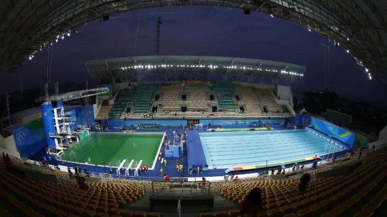 Otkriveno za&scaron;to je voda na bazenu u Riju preko noći pozelenila