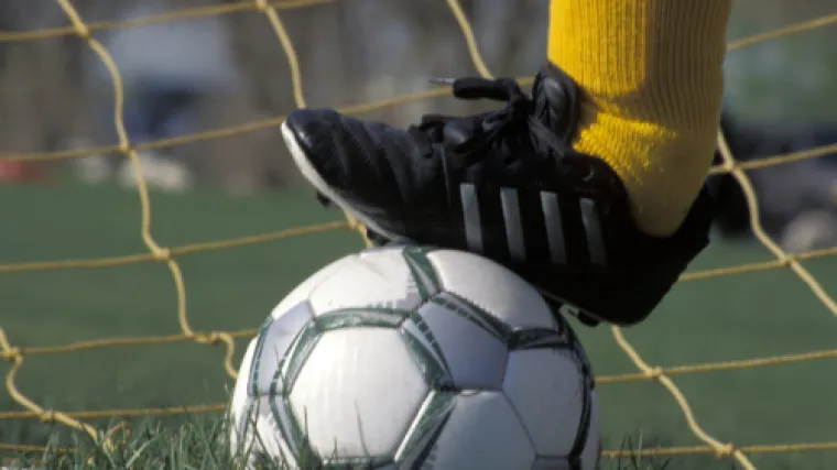 Mlade nogometa&scaron;e Ora&scaron;ja na treningu pogodio grom: jedan igrač se bori za život