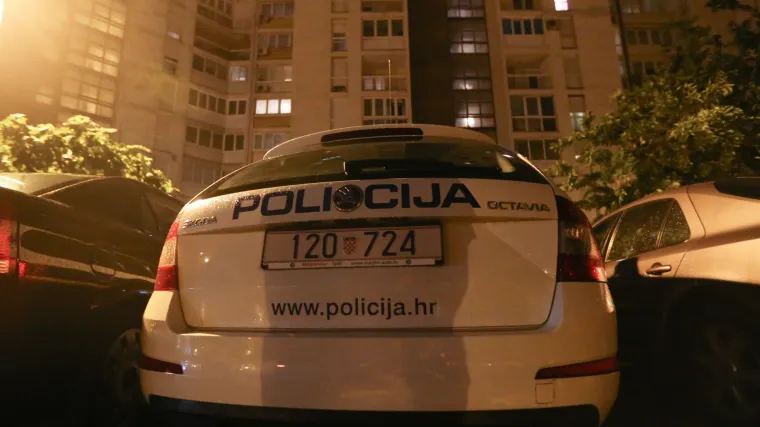 Obračun ispred kafića u Splitu: 36-godišnjak izboden nožem tijekom tučnjave više osoba