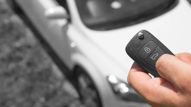 Više od 100 milijuna automobila ima problem s daljinskim zaključavanjem