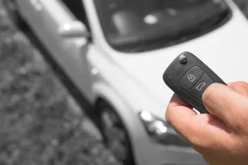 Više od 100 milijuna automobila ima problem s daljinskim zaključavanjem
