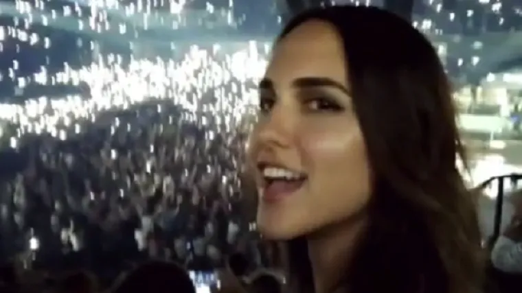 Zapjevala sa slavnom pjevačicom omiljenu pjesmu