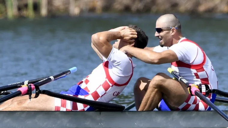 Braća Sinković u furioznoj zavr&scaron;nici osvojila naslov olimpijskih pobjednika!