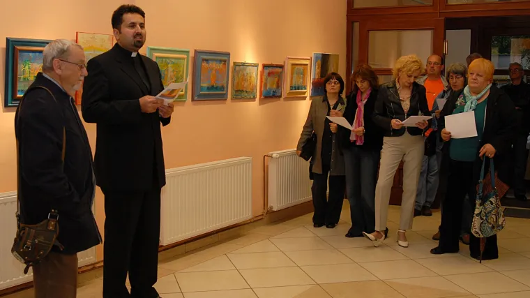 Studentica poklopila mizoginog svećenika: 'Ponižavate žene braneći pozicije svoje moći, sram vas bilo'