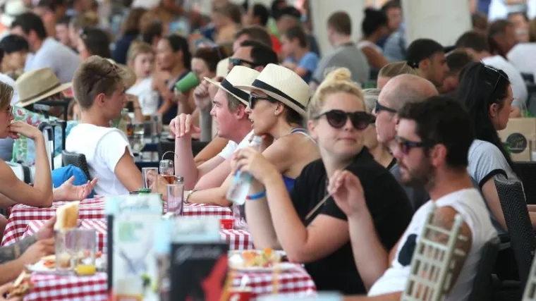 Tko želi može popiti kavu za 40 i pojesti pizzu za 120 kuna