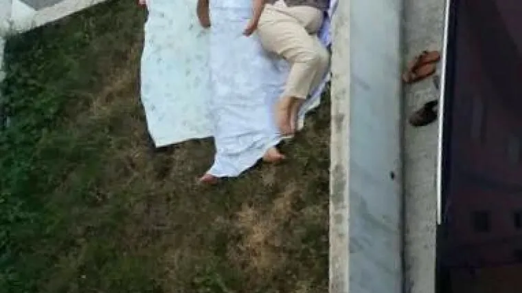 Unajmili apartman, no morali spavati na travi u dvori&scaron;tu