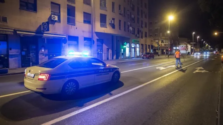 Zaposlenik ambasade divljao po Novoj Vesi i Medve&scaron;čaku