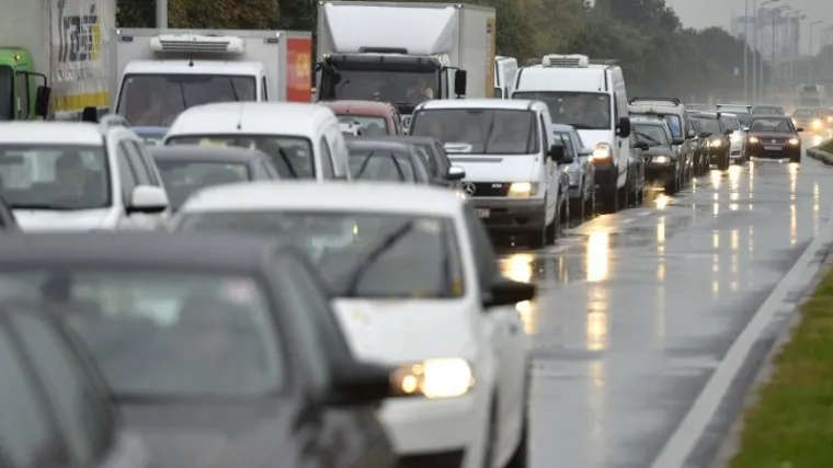 Promet otežan u većem dijelu Hrvatske