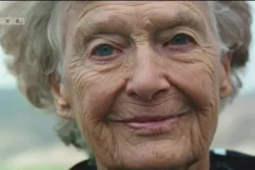 Ova časna sestra živi najluđi san: provjerite zašto je dobila nadimak Čelična Opatica