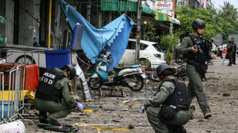 Kod hotela eksplodirale dvije autobombe, 30 ljudi ranjeno!