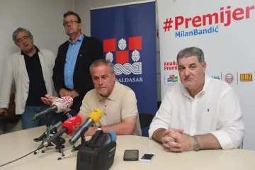 Bandić se verbalno sukobio s novinarima: 'Još niste naučili kako razgovarati s budućim premijerom'