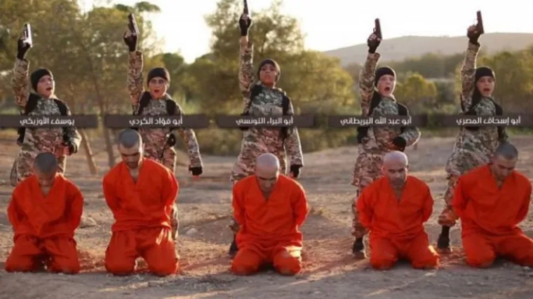 Islamska država objavila gnjusni video: Kurde krvnički pogubila djeca stranih boraca