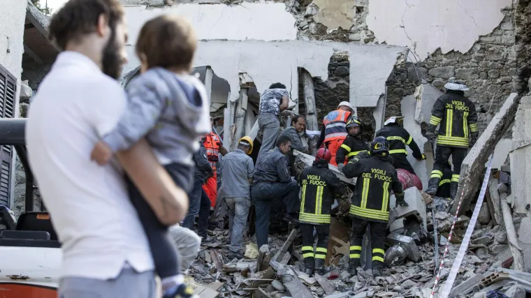U ru&scaron;evinama nakon potresa tragaju za kućnim ljubimcima: 'Ako i mi odemo, &scaron;to ostaje?'