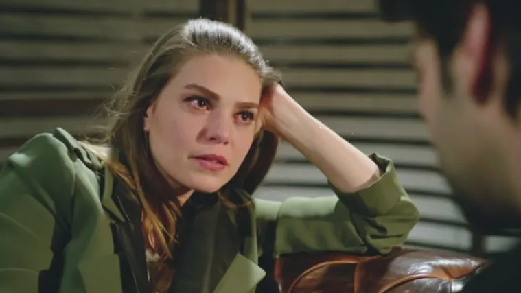 Efe/Mete kaže Nisan i majci kako se Mazahat bavi prodajom oružja (Ponovno rođen)