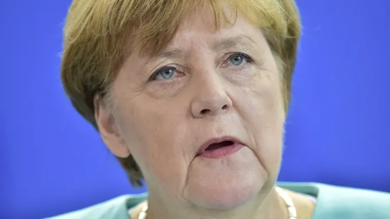 Merkel godinu dana nakon povijesne rečenice priznala pogre&scaron;ke