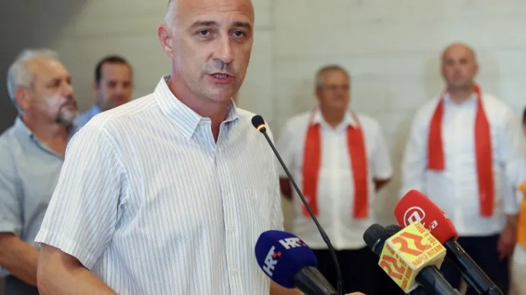 'Sve ih morate ovjeriti kod bilježnika'