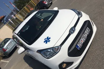 Šest novih Hyundaijevih vozila za pomoć potrebitima