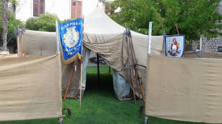 FOTOGALERIJA: Zavirite u srednjovjekovni &Scaron;ibenik