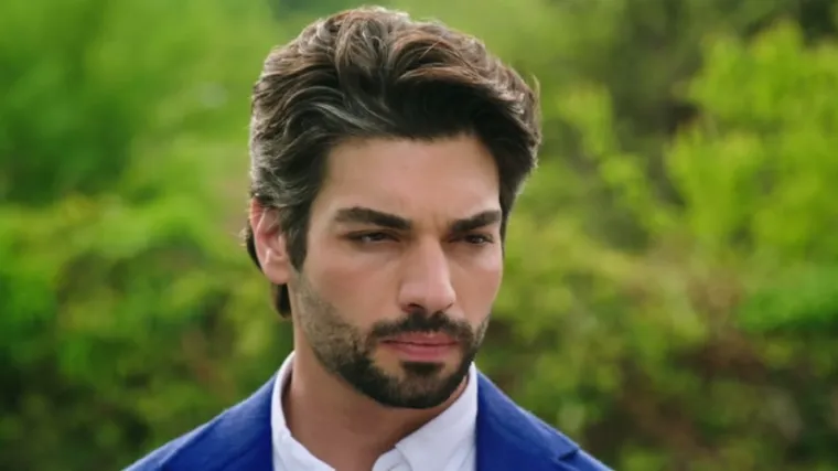 Nisan je ljuta na Efea jer se je on vjenčao sa Sedom (Ponovno rođen)