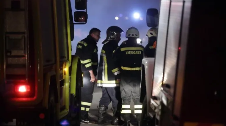 Tijekom noći zapaljeni kontejneri u nekoliko gradskih kvartova, vatra zahvatila i vrtić