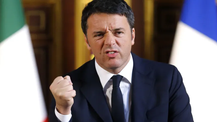 Golema riba skočila na palubu pred noge Angele Merkel i Therese May, Renzi junak dana